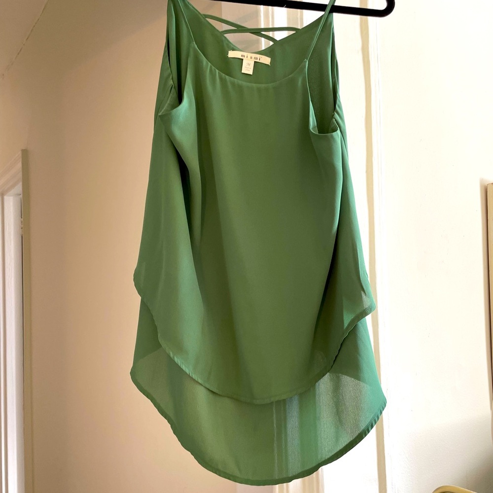 Tiered green tank - size m